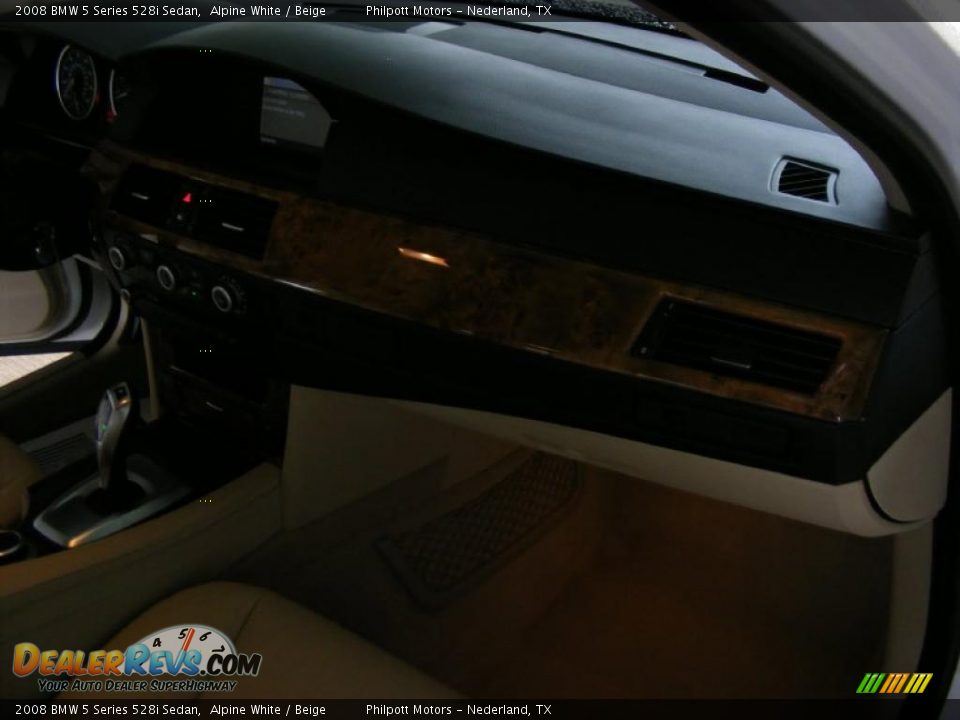 2008 BMW 5 Series 528i Sedan Alpine White / Beige Photo #25