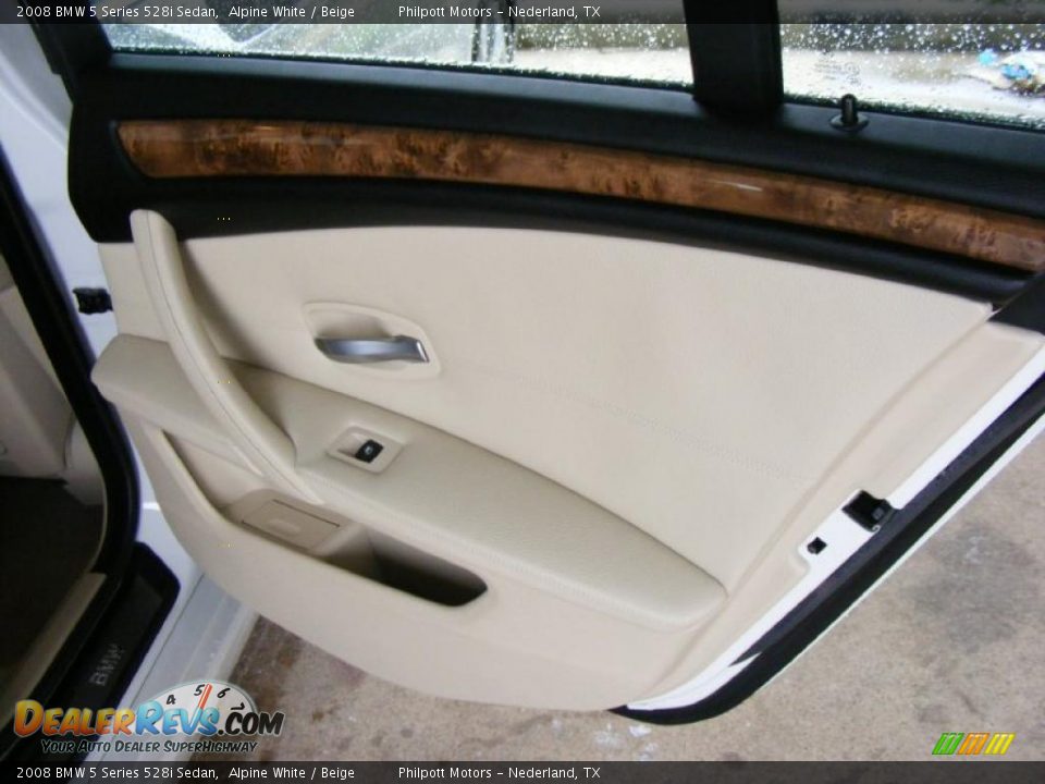 2008 BMW 5 Series 528i Sedan Alpine White / Beige Photo #29