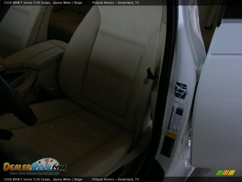 2008 BMW 5 Series 528i Sedan Alpine White / Beige Photo #36