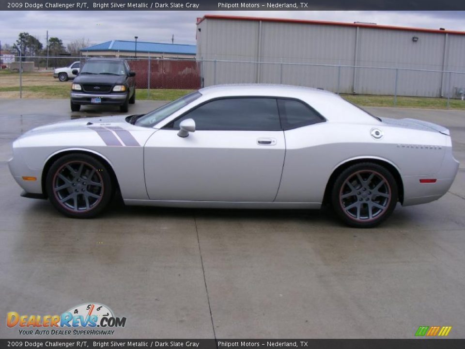 2009 Dodge Challenger R/T Bright Silver Metallic / Dark Slate Gray Photo #6