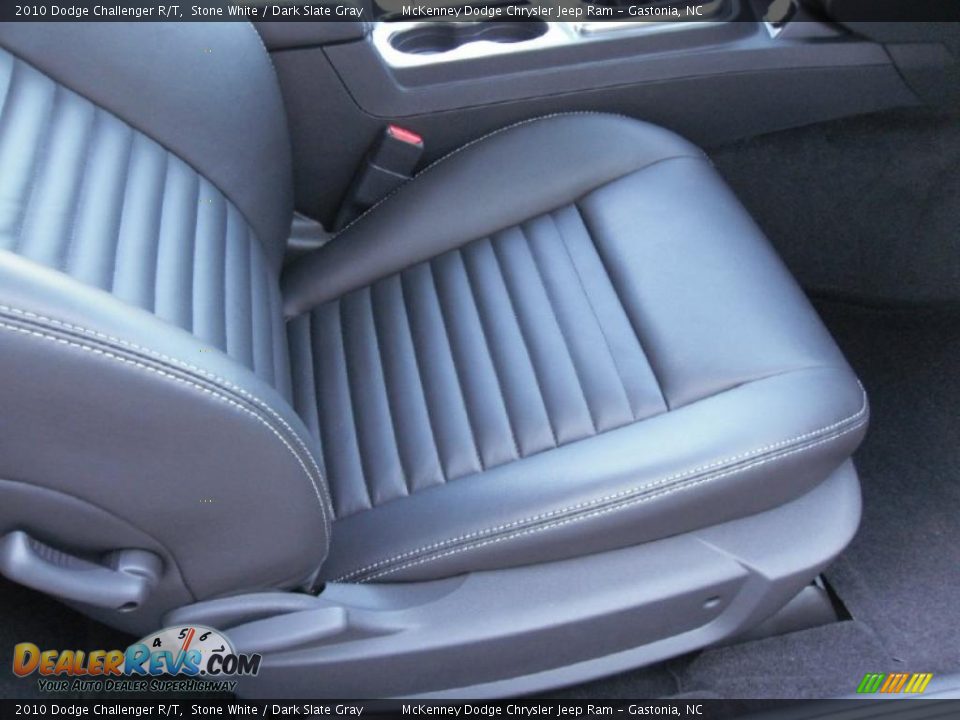 2010 Dodge Challenger R/T Stone White / Dark Slate Gray Photo #14