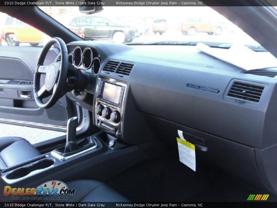 2010 Dodge Challenger R/T Stone White / Dark Slate Gray Photo #15