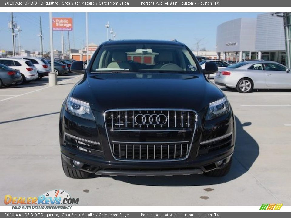 2010 Audi Q7 3.0 TDI quattro Orca Black Metallic / Cardamom Beige Photo #2