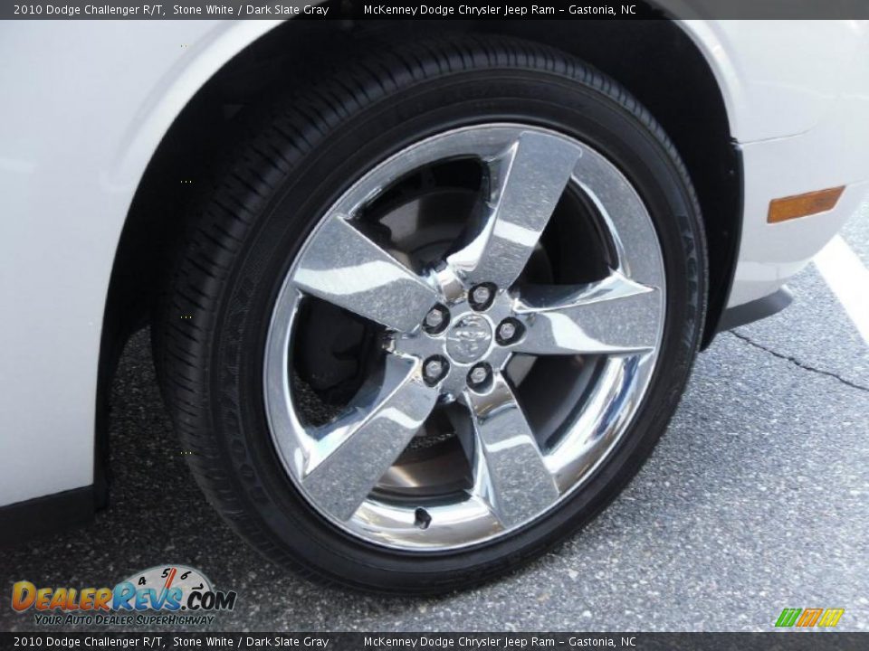 2010 Dodge Challenger R/T Stone White / Dark Slate Gray Photo #17