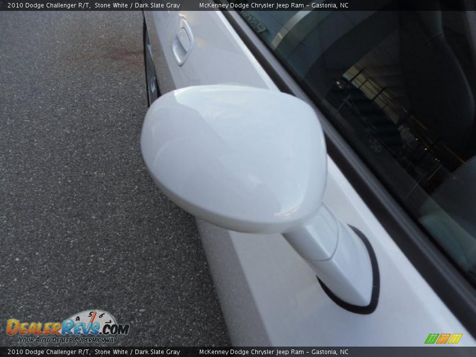 2010 Dodge Challenger R/T Stone White / Dark Slate Gray Photo #18