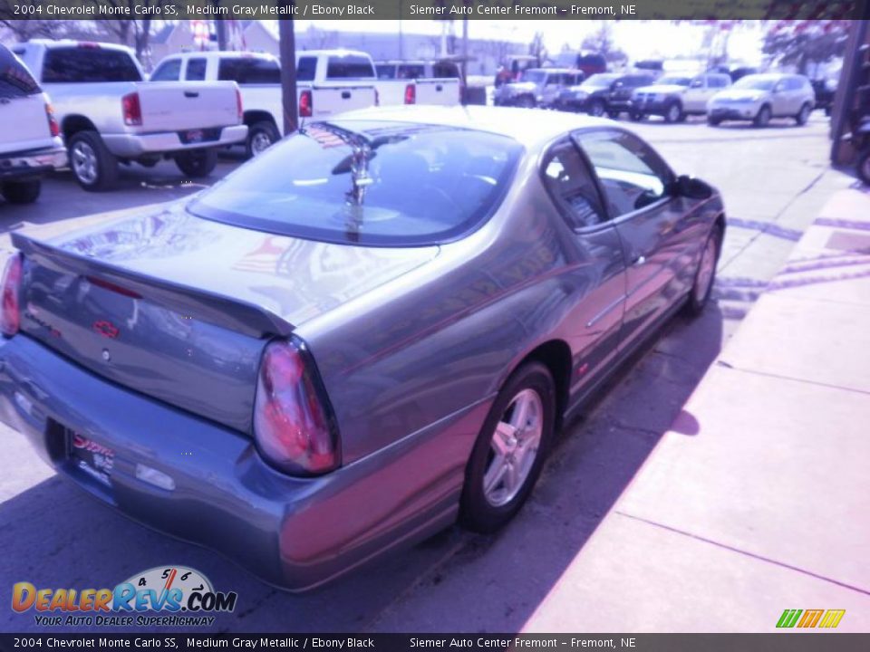 2004 Chevrolet Monte Carlo SS Medium Gray Metallic / Ebony Black Photo #10