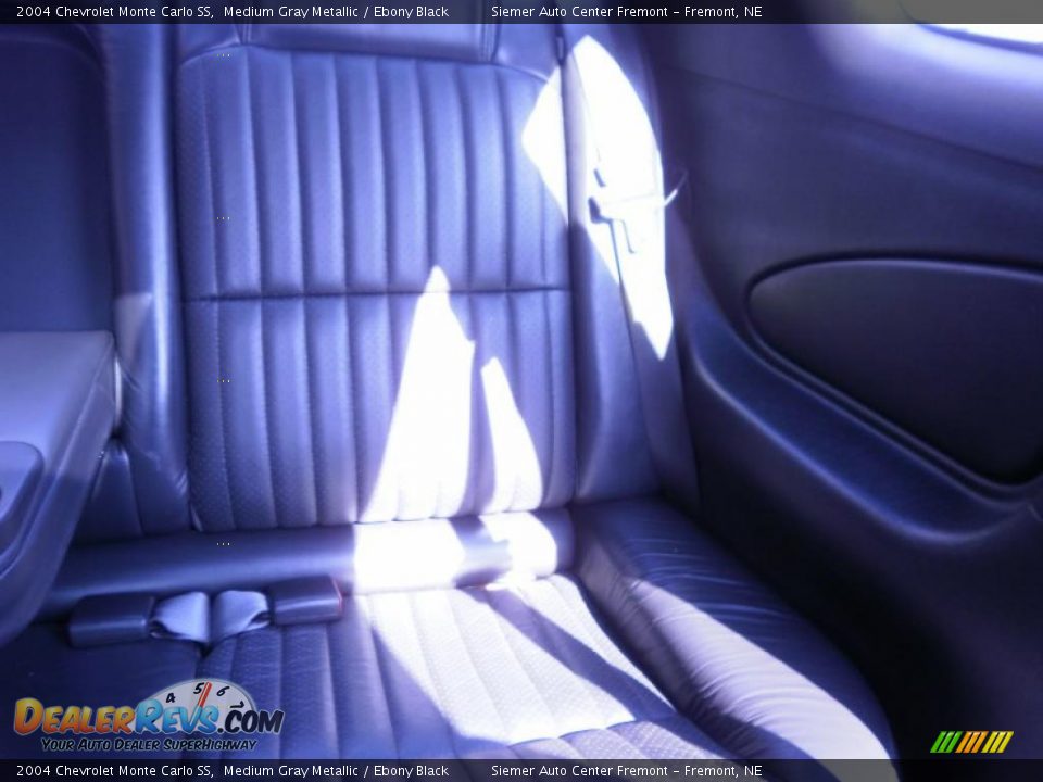 2004 Chevrolet Monte Carlo SS Medium Gray Metallic / Ebony Black Photo #23