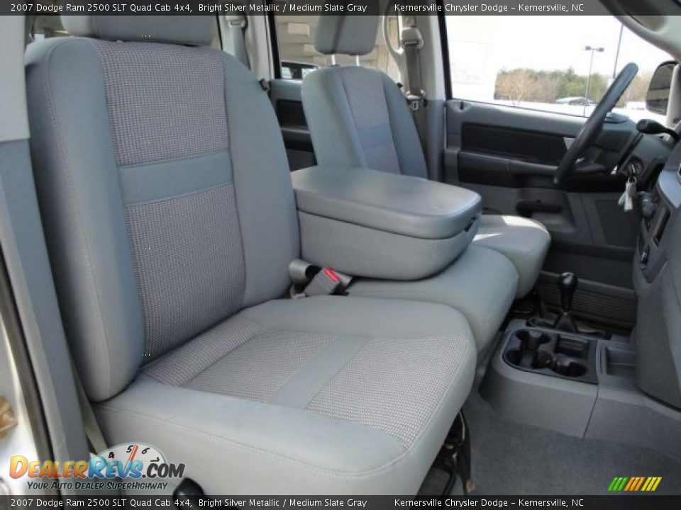 2007 Dodge Ram 2500 SLT Quad Cab 4x4 Bright Silver Metallic / Medium Slate Gray Photo #18
