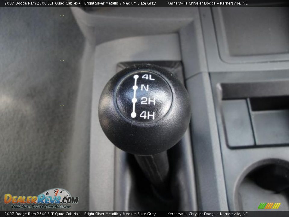 2007 Dodge Ram 2500 SLT Quad Cab 4x4 Bright Silver Metallic / Medium Slate Gray Photo #30