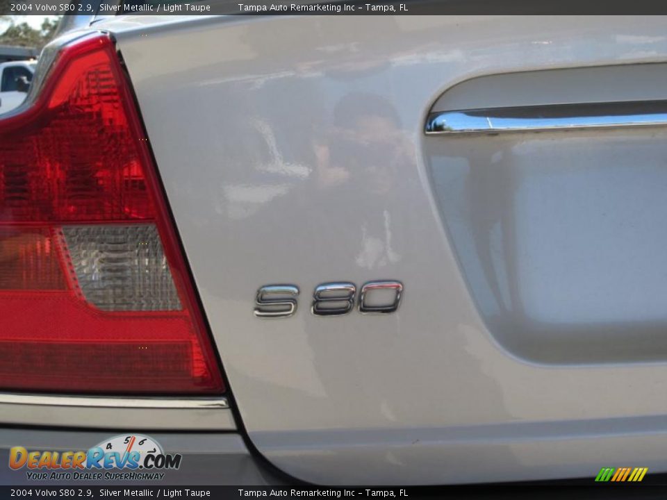2004 Volvo S80 2.9 Silver Metallic / Light Taupe Photo #6