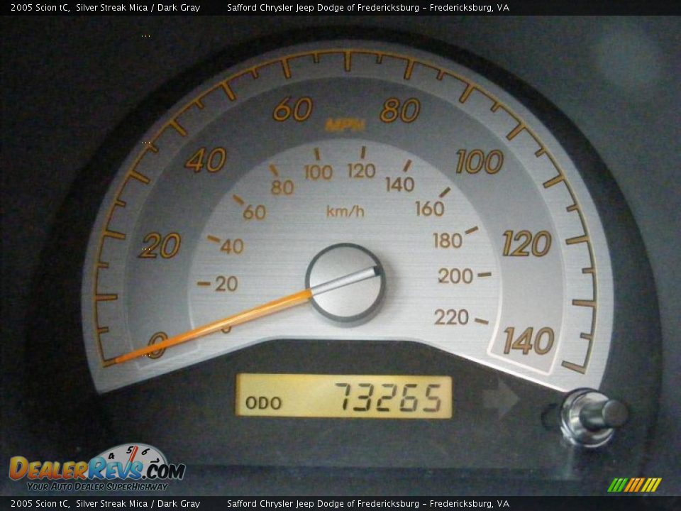 2005 Scion tC Silver Streak Mica / Dark Gray Photo #9