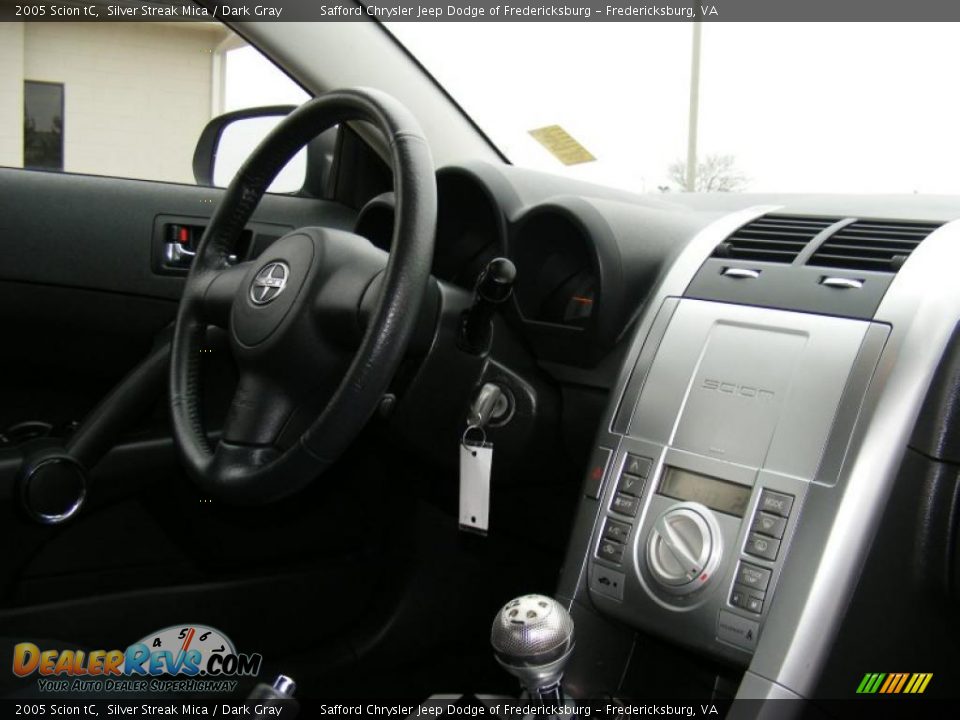 2005 Scion tC Silver Streak Mica / Dark Gray Photo #17