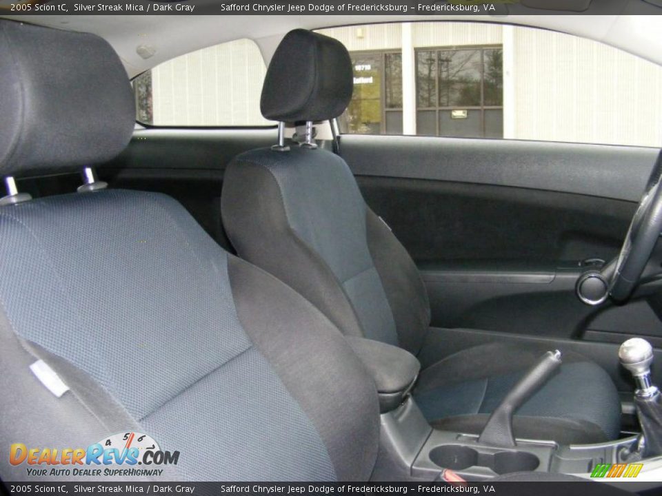 2005 Scion tC Silver Streak Mica / Dark Gray Photo #19