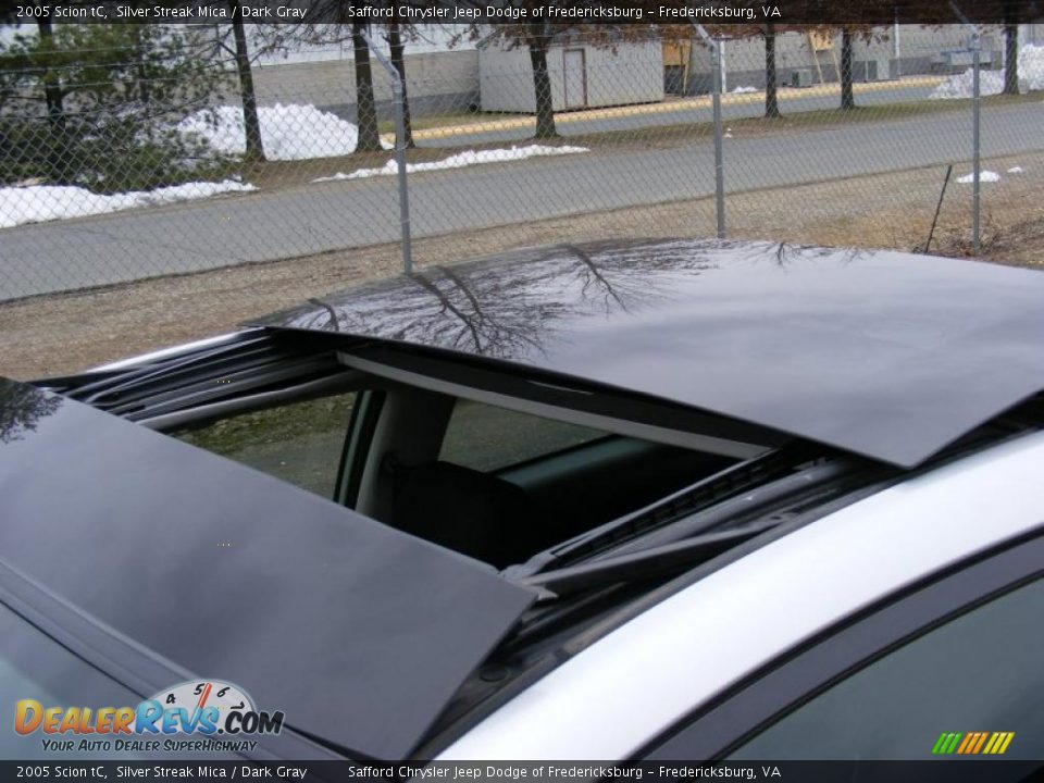 2005 Scion tC Silver Streak Mica / Dark Gray Photo #28