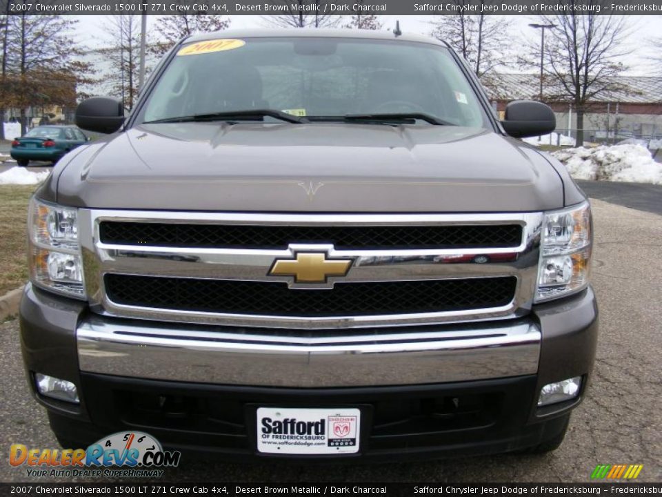 2007 Chevrolet Silverado 1500 LT Z71 Crew Cab 4x4 Desert Brown Metallic / Dark Charcoal Photo #2