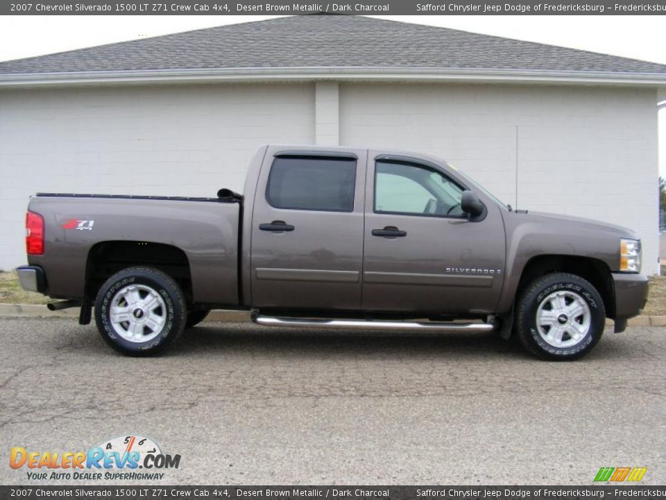 2007 Chevrolet Silverado 1500 LT Z71 Crew Cab 4x4 Desert Brown Metallic / Dark Charcoal Photo #4