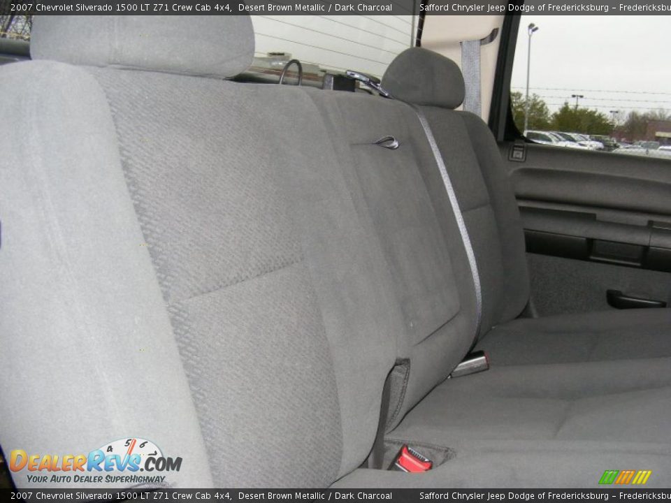2007 Chevrolet Silverado 1500 LT Z71 Crew Cab 4x4 Desert Brown Metallic / Dark Charcoal Photo #26