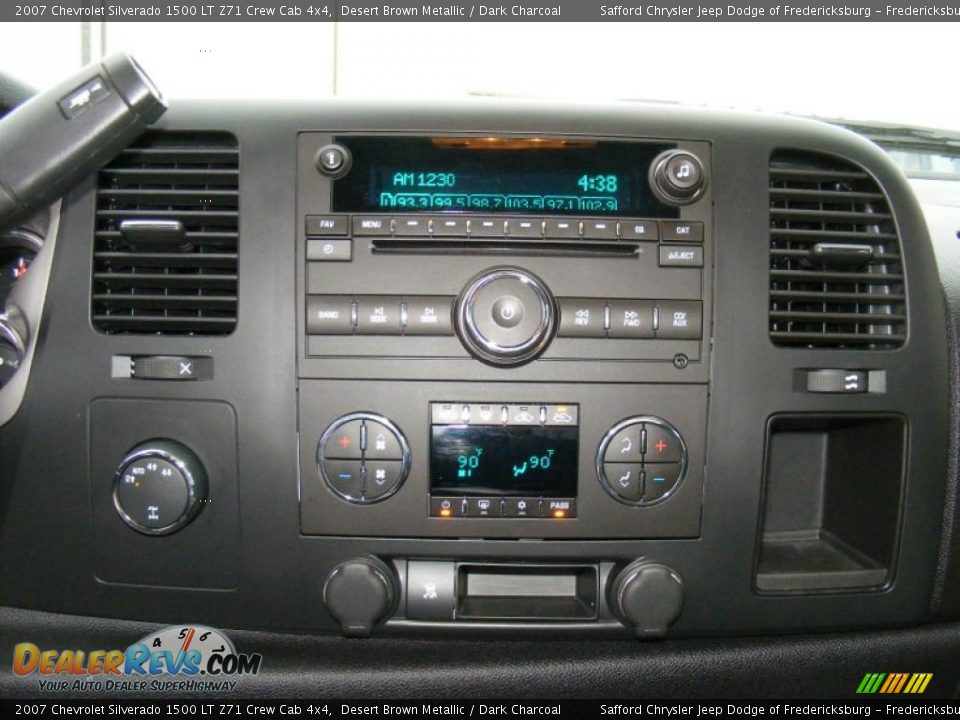 2007 Chevrolet Silverado 1500 LT Z71 Crew Cab 4x4 Desert Brown Metallic / Dark Charcoal Photo #27