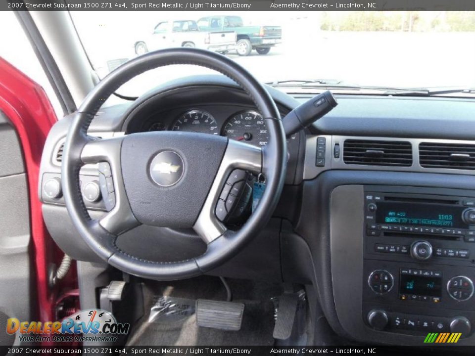 2007 Chevrolet Suburban 1500 Z71 4x4 Sport Red Metallic / Light Titanium/Ebony Photo #13