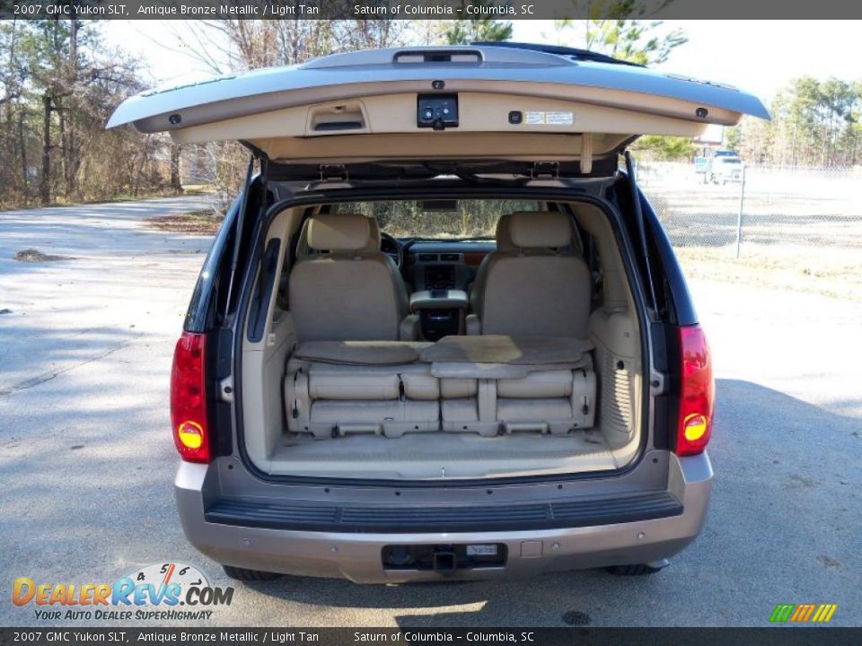 2007 GMC Yukon SLT Antique Bronze Metallic / Light Tan Photo #18