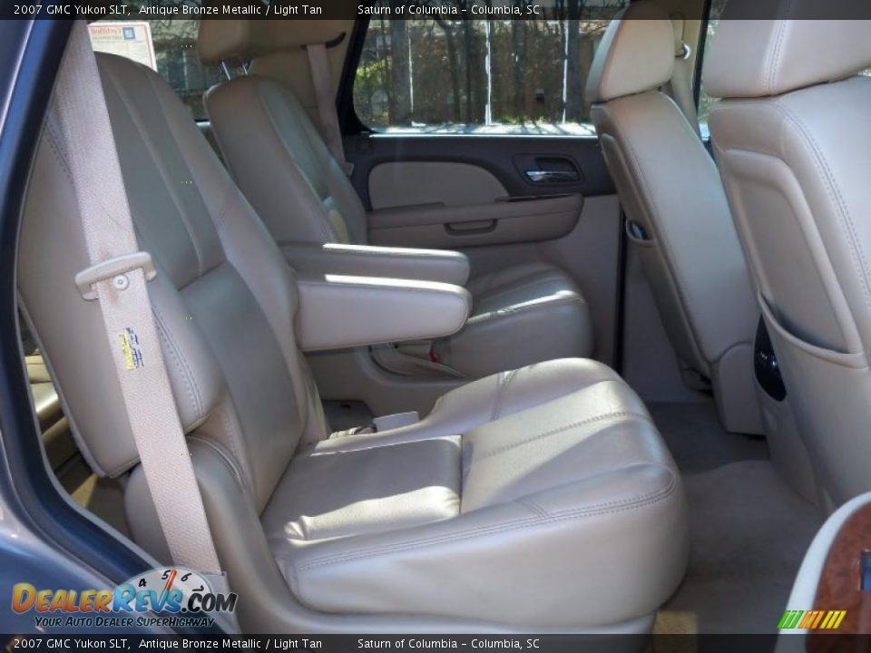 2007 GMC Yukon SLT Antique Bronze Metallic / Light Tan Photo #29