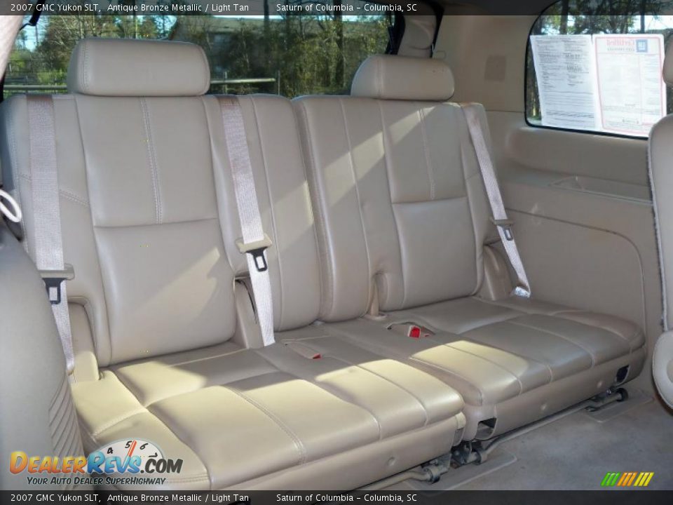 2007 GMC Yukon SLT Antique Bronze Metallic / Light Tan Photo #31