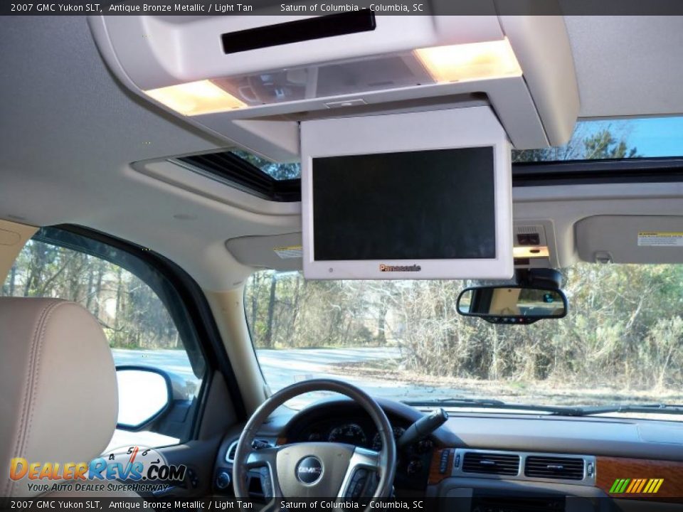 2007 GMC Yukon SLT Antique Bronze Metallic / Light Tan Photo #33