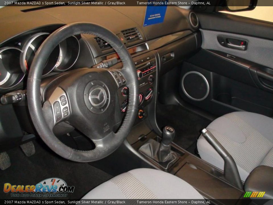 2007 Mazda MAZDA3 s Sport Sedan Sunlight Silver Metallic / Gray/Black Photo #15