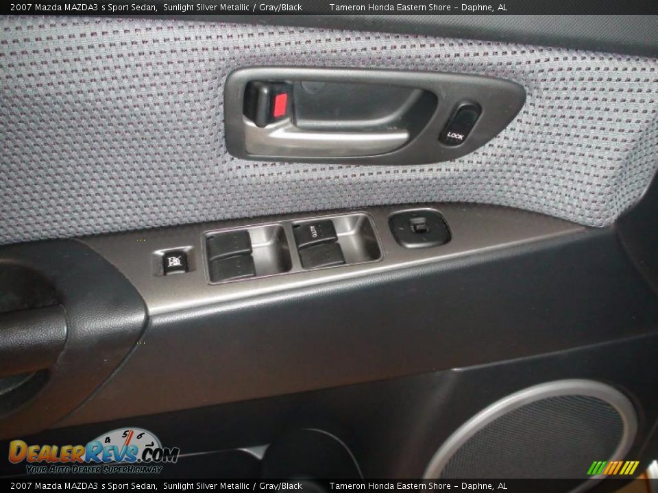 2007 Mazda MAZDA3 s Sport Sedan Sunlight Silver Metallic / Gray/Black Photo #16