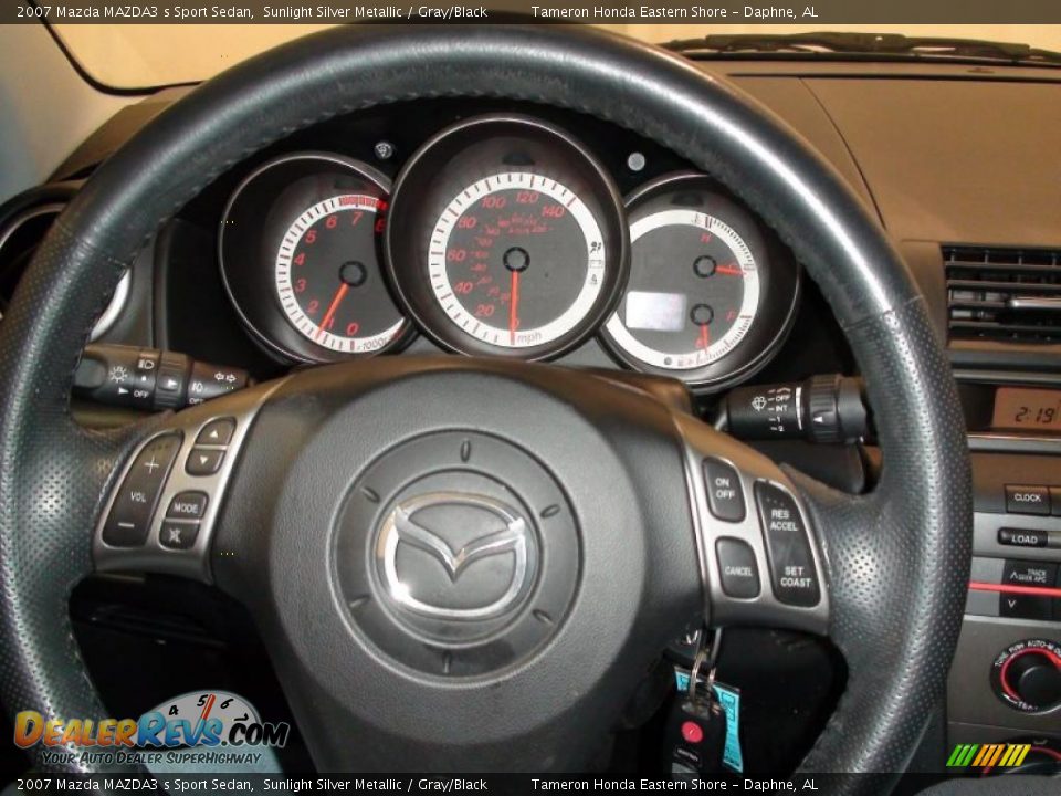 2007 Mazda MAZDA3 s Sport Sedan Sunlight Silver Metallic / Gray/Black Photo #17