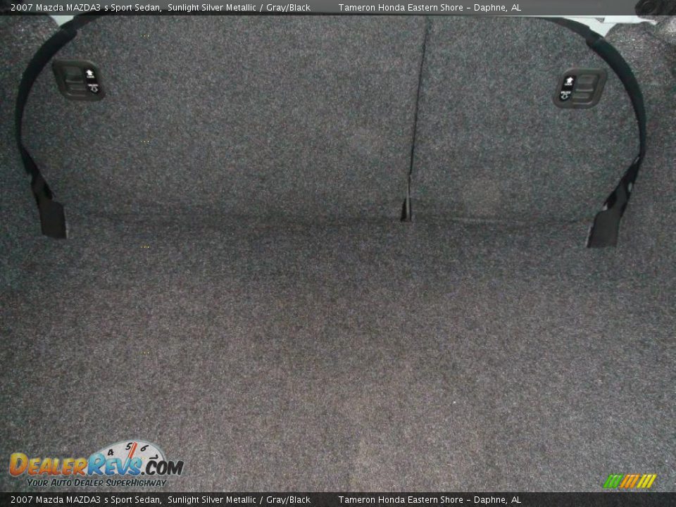 2007 Mazda MAZDA3 s Sport Sedan Sunlight Silver Metallic / Gray/Black Photo #29