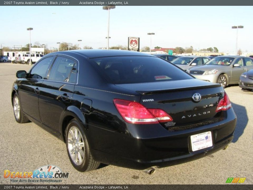 2007 Toyota Avalon Limited Black / Ivory Photo #5