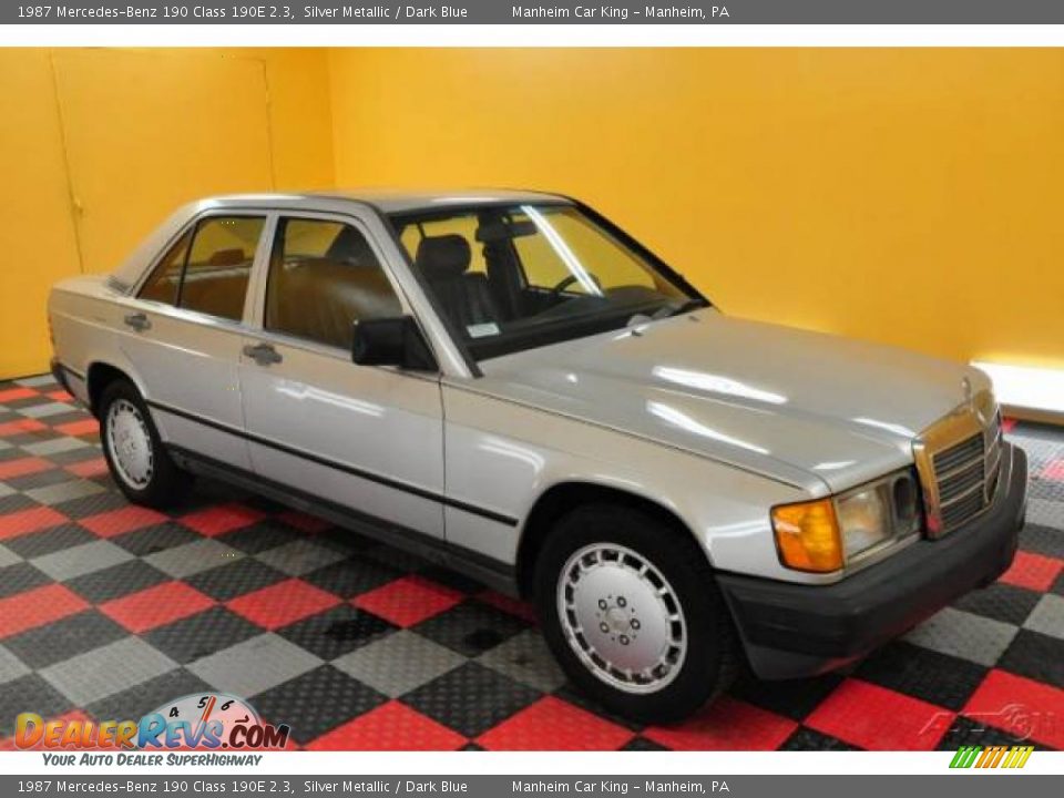 1987 Mercedes-Benz 190 Class 190E 2.3 Silver Metallic / Dark Blue Photo #1