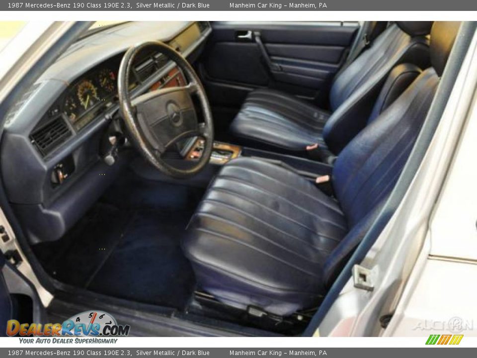 1987 Mercedes-Benz 190 Class 190E 2.3 Silver Metallic / Dark Blue Photo #12