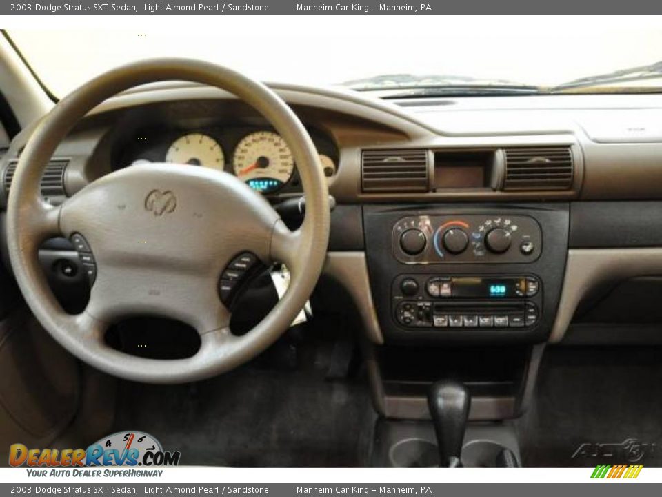 2003 Dodge Stratus SXT Sedan Light Almond Pearl / Sandstone Photo #7