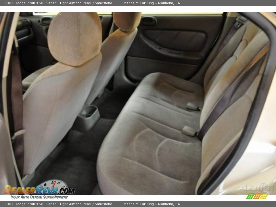 2003 Dodge Stratus SXT Sedan Light Almond Pearl / Sandstone Photo #11