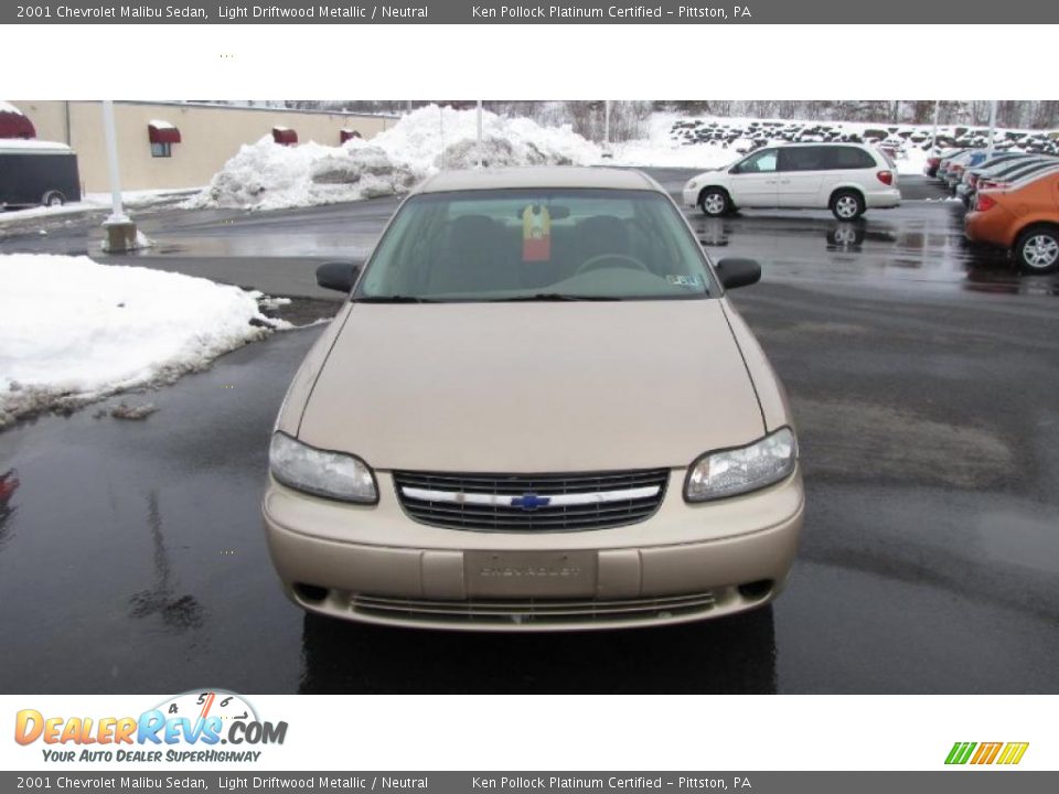 2001 Chevrolet Malibu Sedan Light Driftwood Metallic / Neutral Photo #3