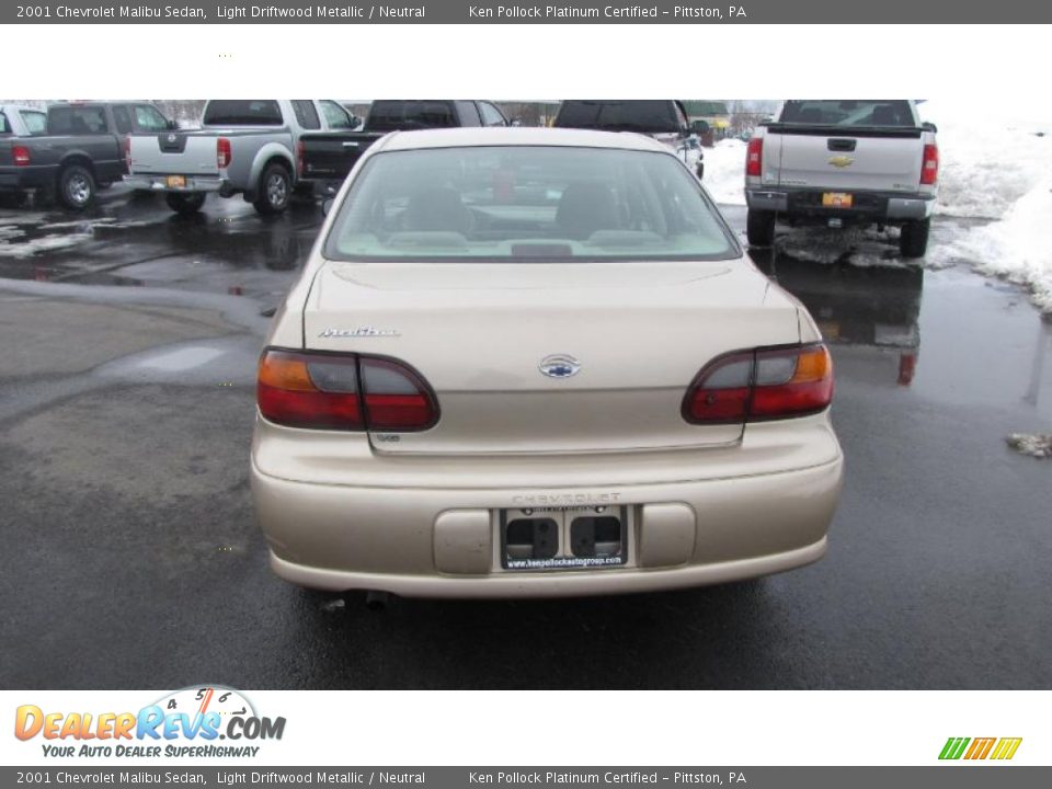 2001 Chevrolet Malibu Sedan Light Driftwood Metallic / Neutral Photo #6