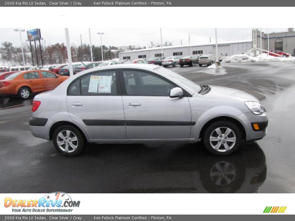 2009 Kia Rio LX Sedan Clear Silver / Gray Photo #5