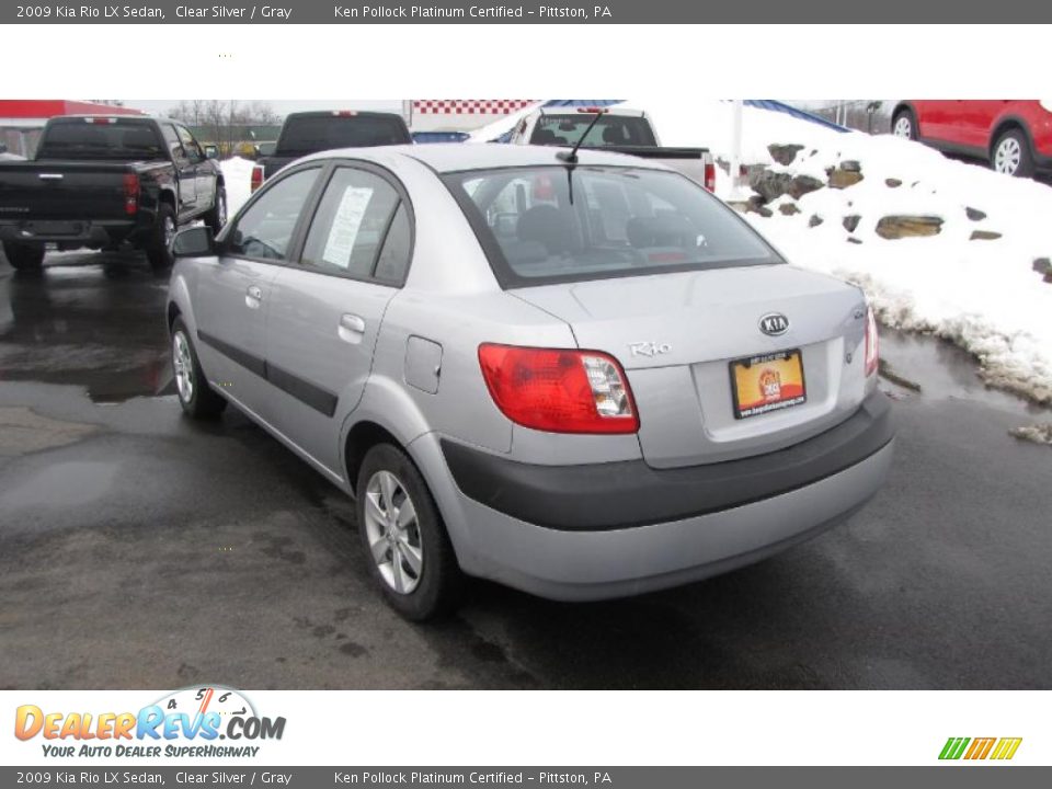 2009 Kia Rio LX Sedan Clear Silver / Gray Photo #8