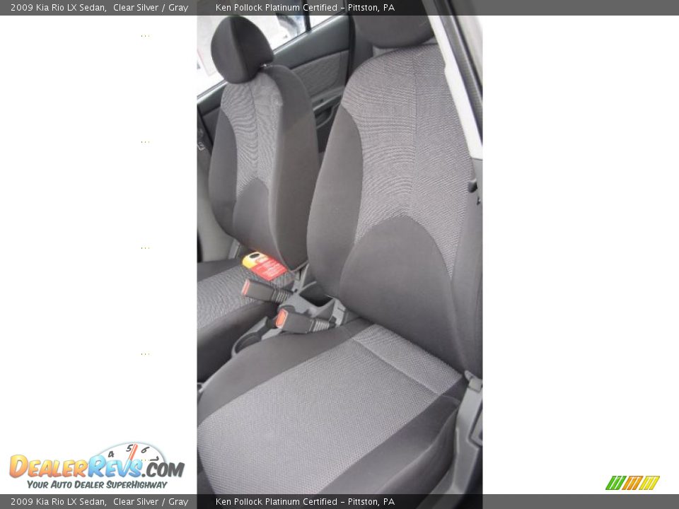 2009 Kia Rio LX Sedan Clear Silver / Gray Photo #12