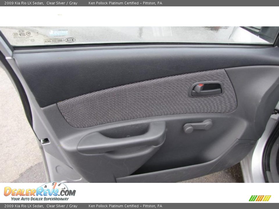 2009 Kia Rio LX Sedan Clear Silver / Gray Photo #13