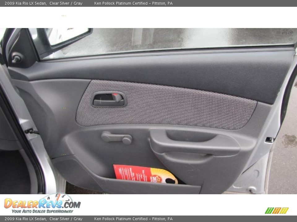 2009 Kia Rio LX Sedan Clear Silver / Gray Photo #15