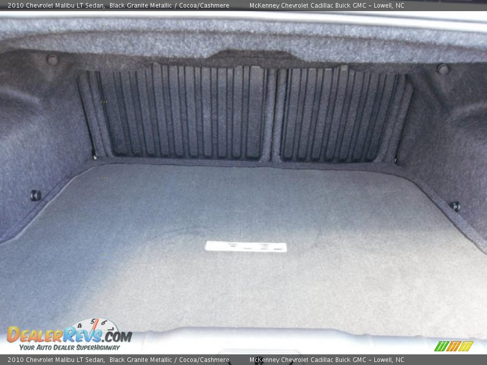 2010 Chevrolet Malibu LT Sedan Black Granite Metallic / Cocoa/Cashmere Photo #16
