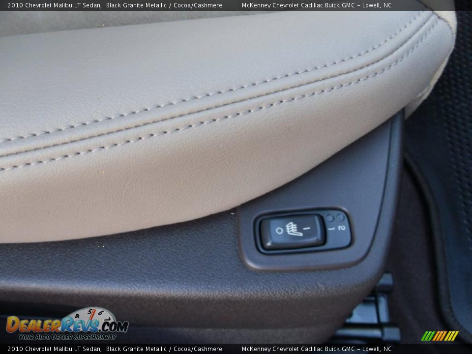 2010 Chevrolet Malibu LT Sedan Black Granite Metallic / Cocoa/Cashmere Photo #19