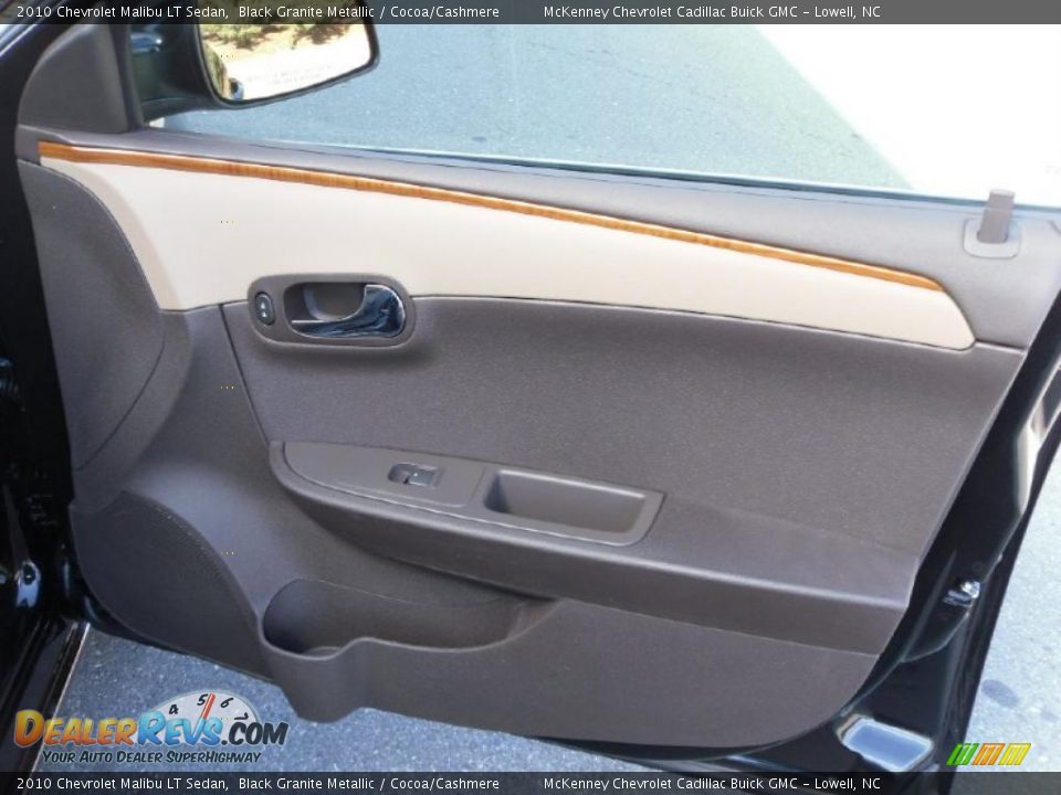 2010 Chevrolet Malibu LT Sedan Black Granite Metallic / Cocoa/Cashmere Photo #20