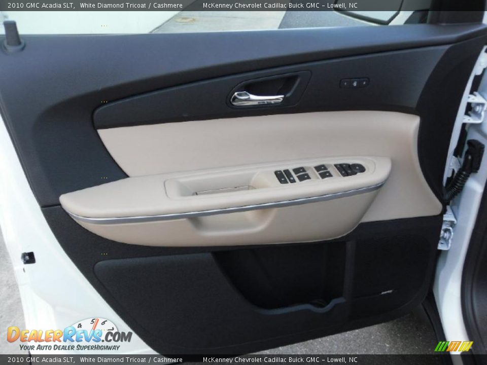 2010 GMC Acadia SLT White Diamond Tricoat / Cashmere Photo #11