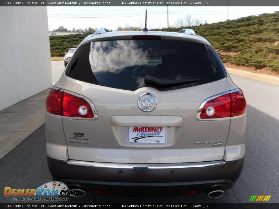 2010 Buick Enclave CXL Gold Mist Metallic / Cashmere/Cocoa Photo #3