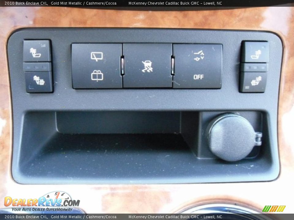 2010 Buick Enclave CXL Gold Mist Metallic / Cashmere/Cocoa Photo #11