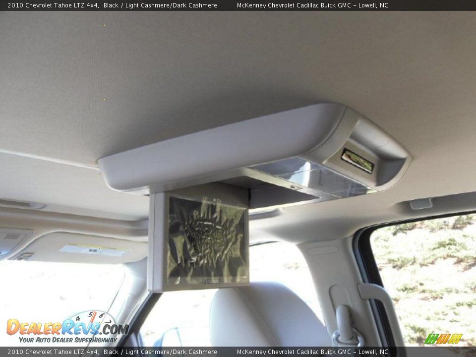 2010 Chevrolet Tahoe LTZ 4x4 Black / Light Cashmere/Dark Cashmere Photo #16